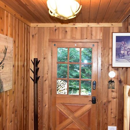 Quiet And Comfy 3Bed/2Bath - Chalet With Hot Tub. Cedar Eksteriør bilde