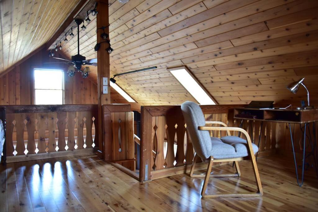Quiet And Comfy 3Bed/2Bath - Chalet With Hot Tub. Cedar Eksteriør bilde
